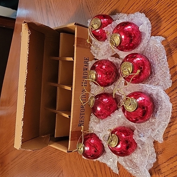 Restoration Hardware Other - VTG SET OF 8 RESTORATION HARDWARE GLASS ORNAMENTS